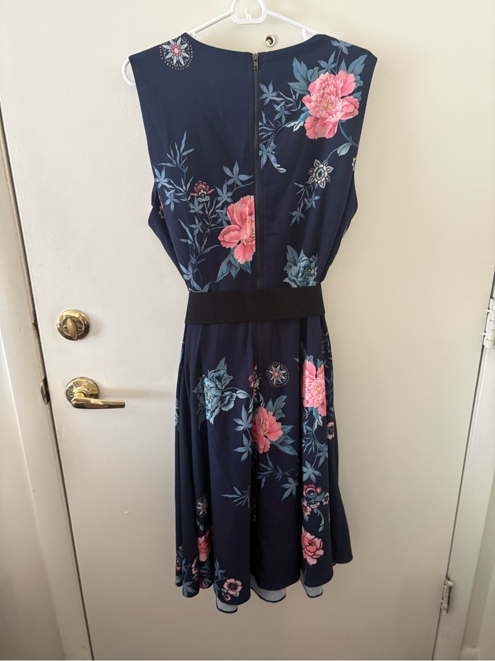 City Chic Women Sz 20W Aika floral A line belted midi dress - Picture 4 of 11